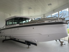 Axopar 28 Cabin - Aft Cabin