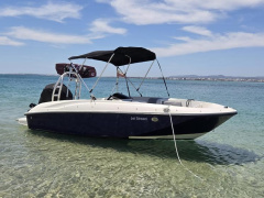 Bayliner element