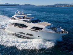 Sunseeker 95 Yacht
