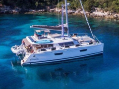 Fountaine Pajot Cruising Catamaran Saba