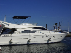 Ferretti 53