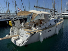 Bénéteau Oceanis 43