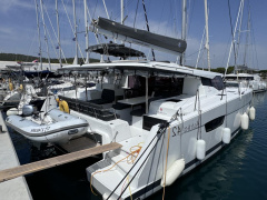 Fountaine Pajot ASTRÉA 42