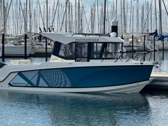 Quicksilver 705 Pilothouse