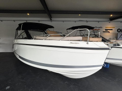 Quicksilver 675 Cruiser