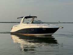 Rinker 280 Express Cruiser