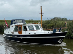 Motor Yacht Molenmaker & Mantelkotter 11