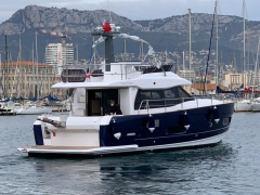 Azimut Magellano 43