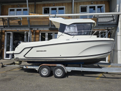 Quicksilver 625 Pilothouse