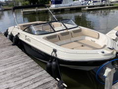 Bayliner VR6