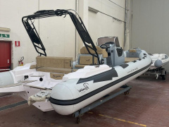 Ranieri Cantiere Cayman 26 Sport Touring