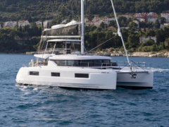 Lagoon 46/ AC/Watermaker