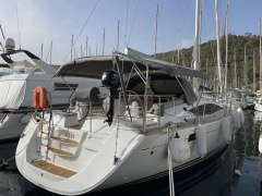 Jeanneau Yacht 53