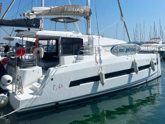 Bali Catamarans 4.1 2x40hp Yanmar diesel