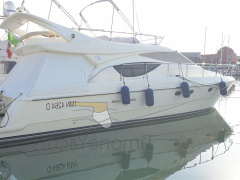 Ferretti 460