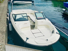 Sea Ray 210 SPX