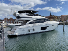 Princess 52 flybridge