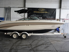 Sea Ray 230 SIGNATURE SELECT