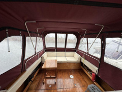 Coronet Seafare 31