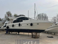 Azimut 42 Fly