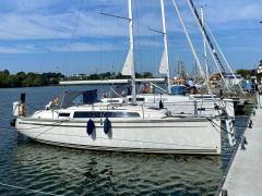 Bavaria Cruiser 33