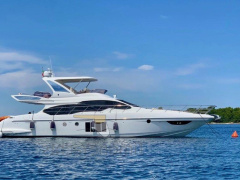 Azimut 64 fly