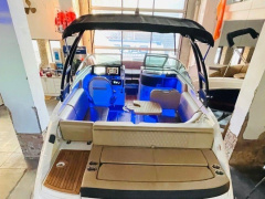 Sea Ray 250 SunSport