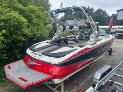 MasterCraft X2 MS 200