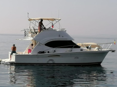 Riviera 33