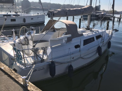 Hanse 325