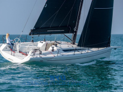 Italia Yachts 11.98