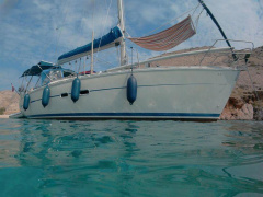 Bavaria 350