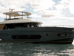 Azimut Magellano 66