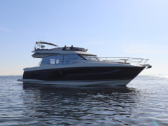 Prestige 590 flybridge