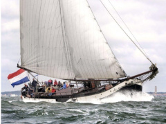 Hasselteraak 24.00 Charter/woonschip