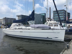 Dufour 40 Performance