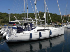 Bénéteau Oceanis 37