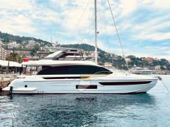 Azimut 72 Fly