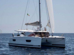 Fountaine Pajot LUCIA 40