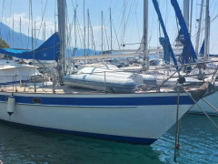 Hallberg-Rassy 42 KETCH