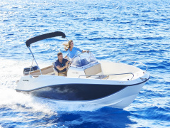 Quicksilver Activ 555 Open