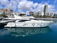 Ferretti 68