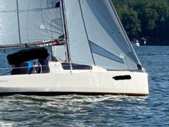 Beneteau First 24 SE