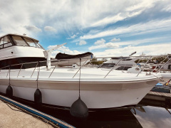 Riviera 48 Fly
