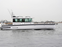 Axopar 28 Cabin