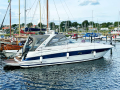 Bavaria 38 Sport Volvo Penta IPS-400 Joystick co