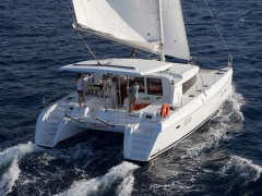 Lagoon 421