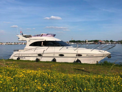 Galeon 330 Fly