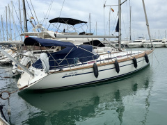 Bavaria 44