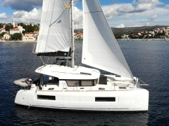 Lagoon 40